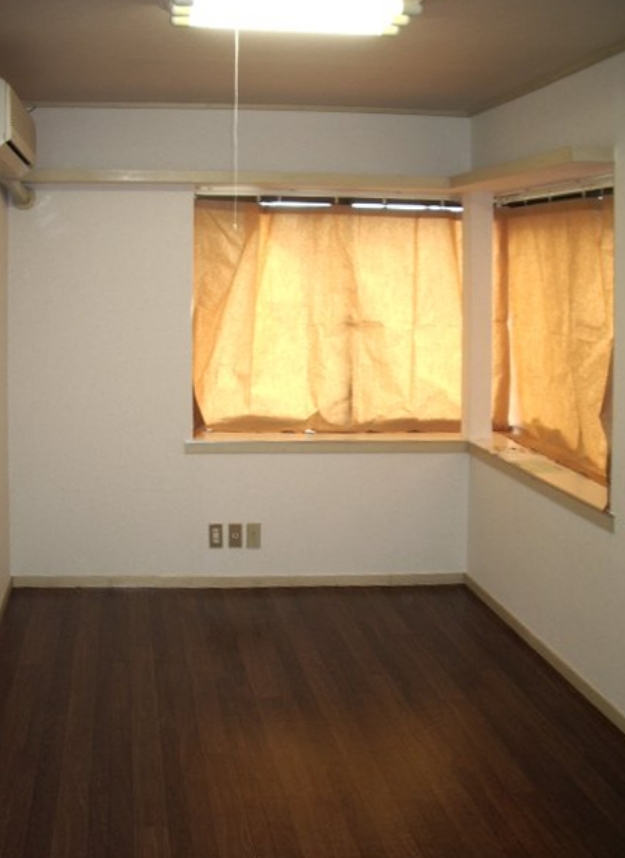 建替え前の内装その2